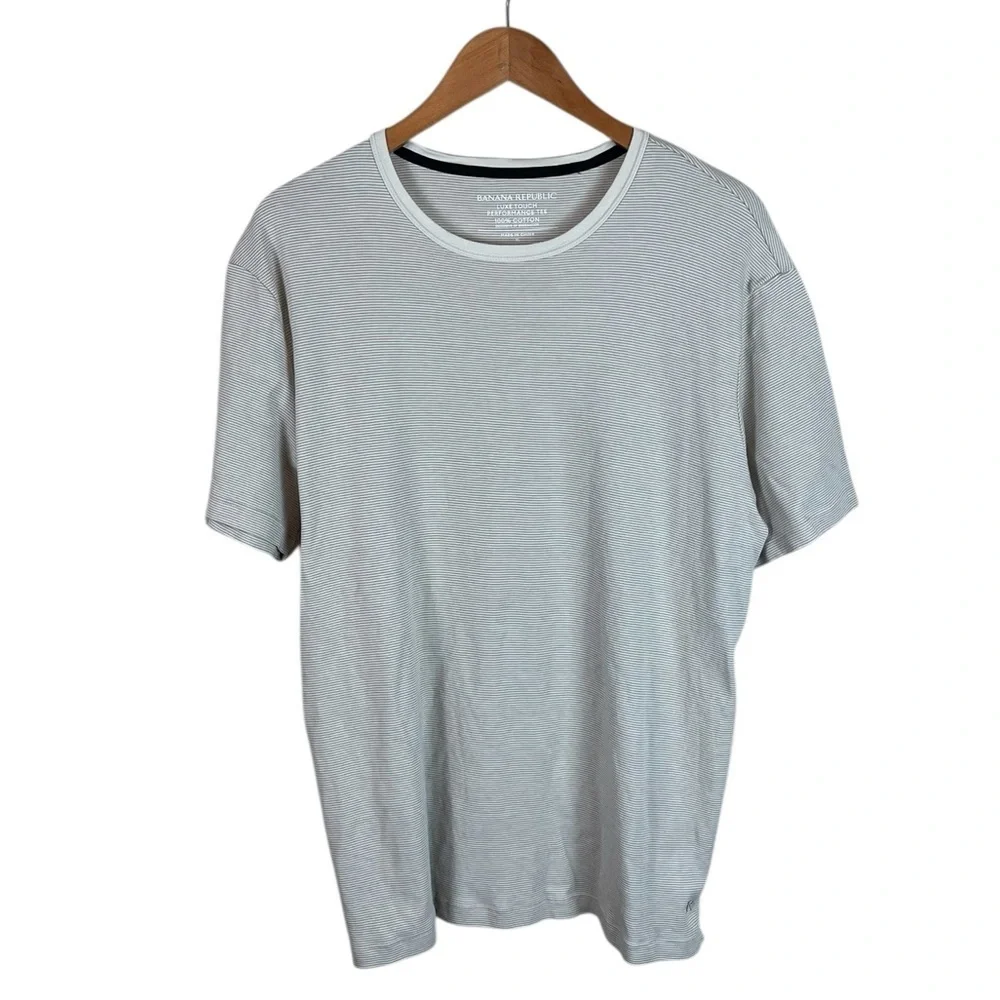 TS740 Men’s Banana Republic Luxe Touch Performance Striped T Shirt XL